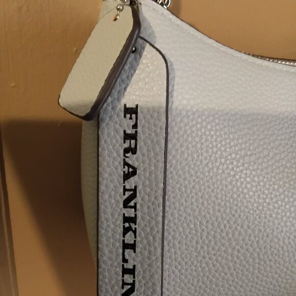 Coach X Peanuts Teri Shoulder Bag W/ Franklin Charm - Picture 4 of 15